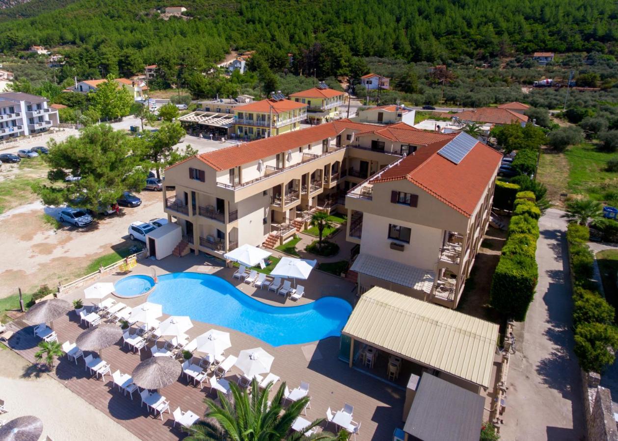 Mediterranean Beach Hotel Скала-Рахониу Экстерьер фото