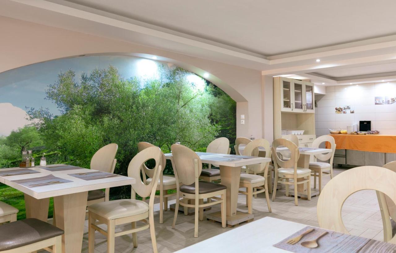 Mediterranean Beach Hotel Скала-Рахониу Экстерьер фото