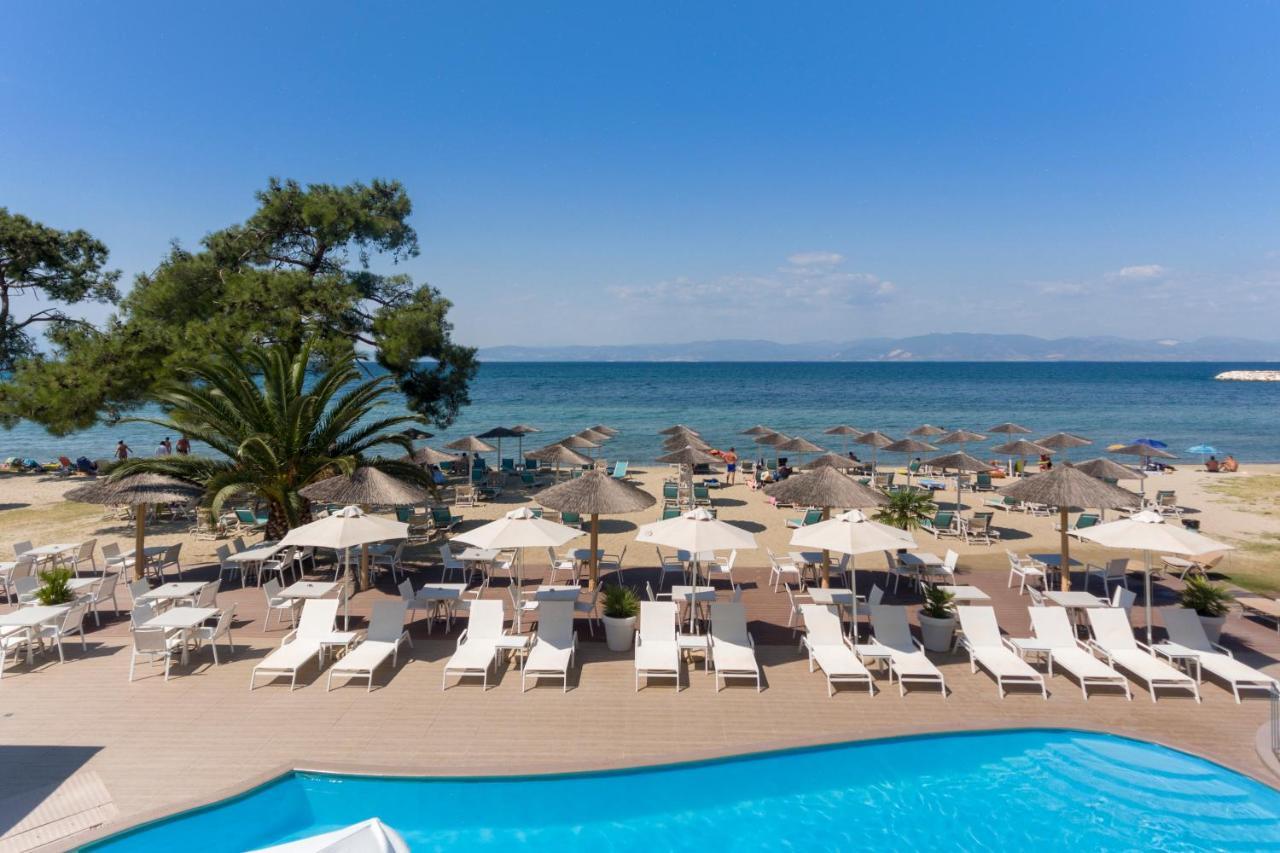 Mediterranean Beach Hotel Скала-Рахониу Экстерьер фото