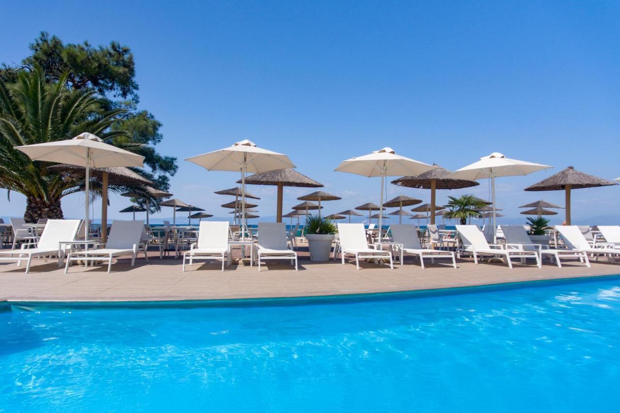 Mediterranean Beach Hotel Скала-Рахониу Экстерьер фото