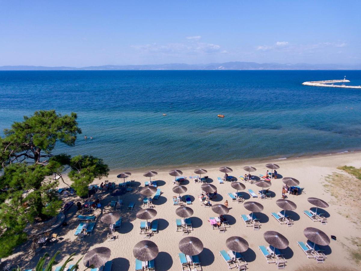 Mediterranean Beach Hotel Скала-Рахониу Экстерьер фото